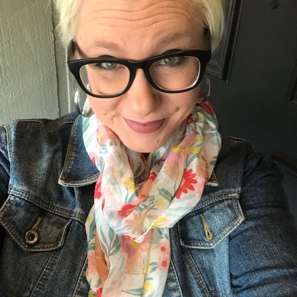 Meet your Posher, Chris - Picture 5 of 6